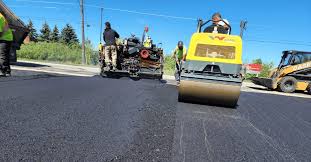 Best Recycled Asphalt Driveway Installation  in Asbury Lake, FL